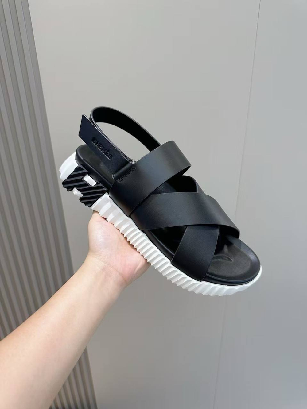 Сандалии Hermes
