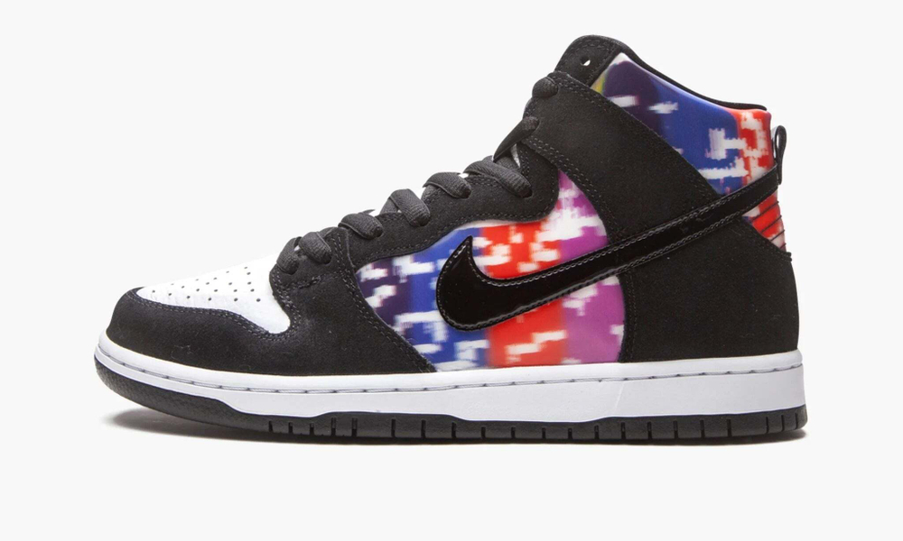 Nike Dunk High "TV Signal"