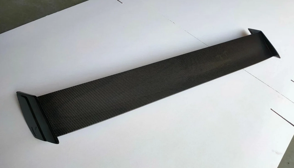 Карбоновый спойлер для Mercedes-Benz G-Class W464 / W463A Мерседес Гелик гелентваген