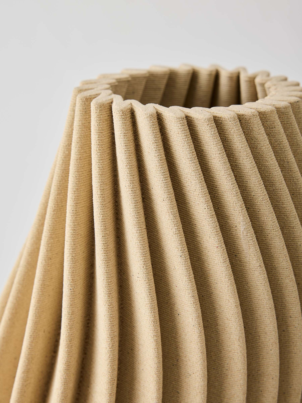 Декоративная ваза Tell me more Vento Vase Large