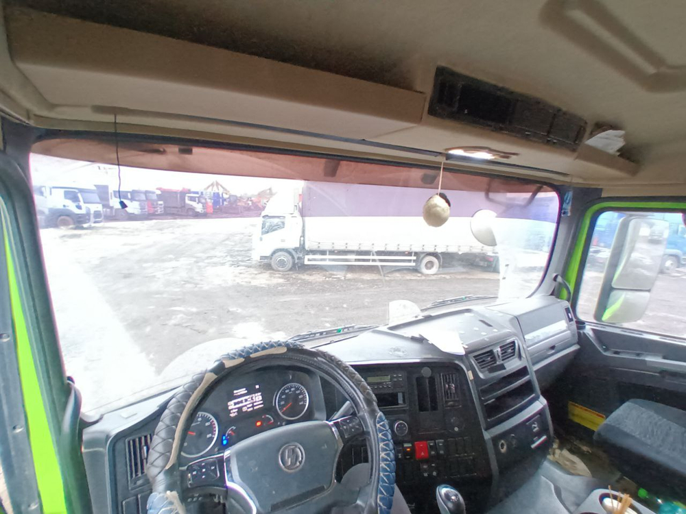 Shacman (Shaanxi) SX* 8x4 Самосвал SX33186V366 (Дизельный, 11,6 л, 423 л.с., МТ)