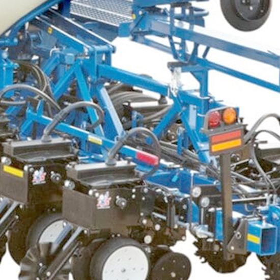 Kinze  запасные части и комплектующие на сеялки