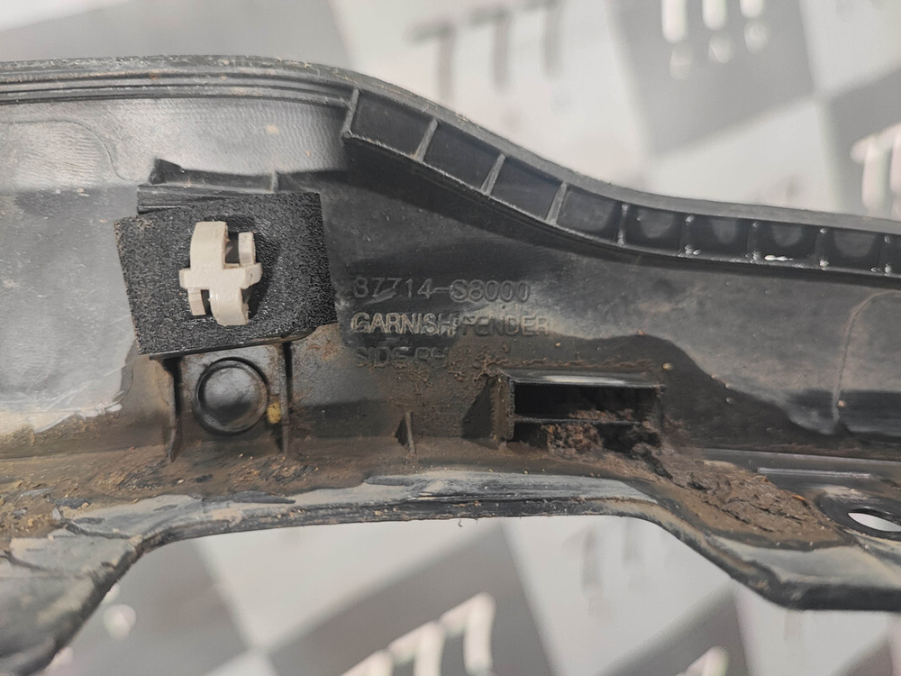 Накладка крыла переднего правого Hyundai Palisade (LX2) 18-нв Б/У Оригинал 87714S8000