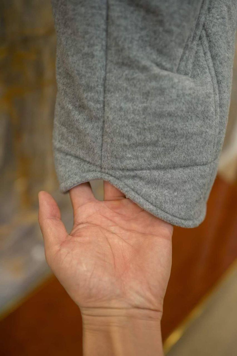 Пуховый жилет Dolce & Gabbana