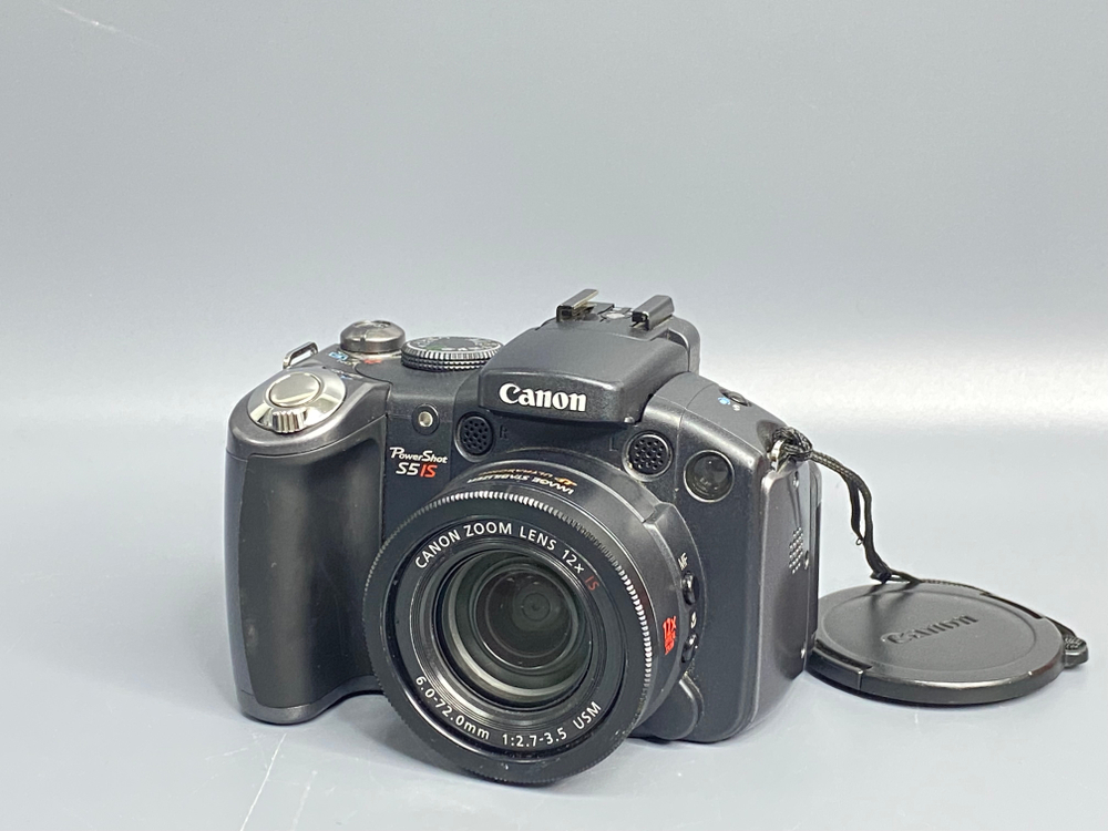 Canon PowerShot S5 IS