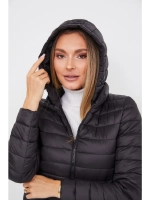 Куртка стеганая с капюшоном легкая