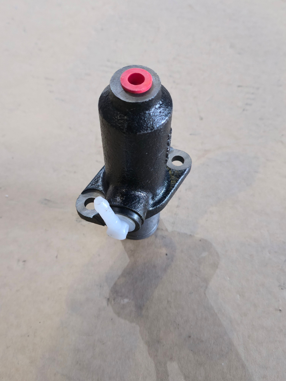 Цилиндр сцепления главный МАЗ подпедальный FENOX