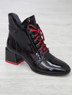 Ботинки женские демисезонные