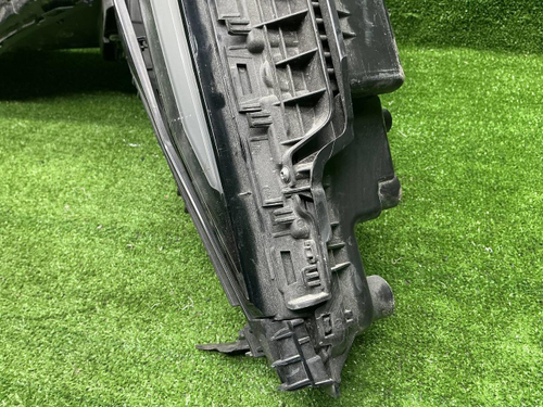 Битая Фара левая Geely Atlas 2 (2023-н.в.) LED