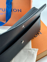 Клатч Louis Vuitton