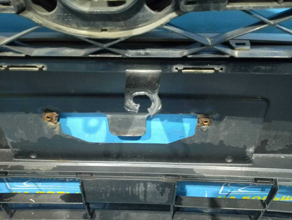 Бампер передний TOYOTA FIELDER 2008-2012