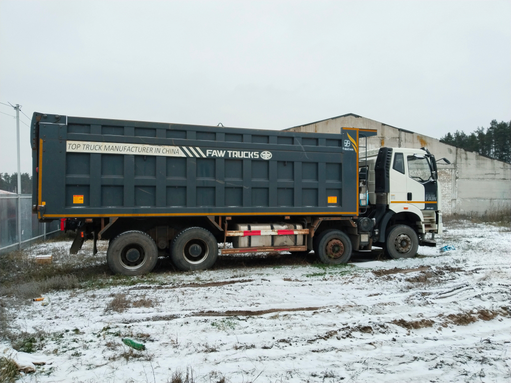 FAW J6 8x4 Самосвал СА3310Р66K24T4E5 (Дизельный, 11,1 л, 420 л.с., МТ)