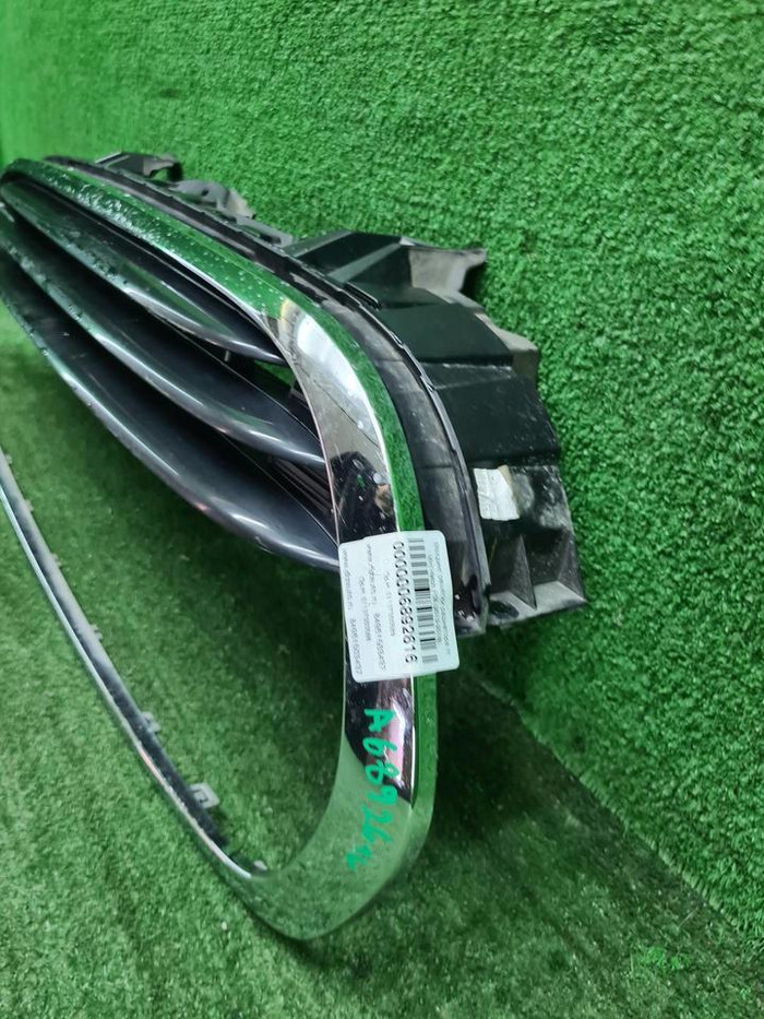 Решетка радиатора MINI Hatch F56 (2013-2018)