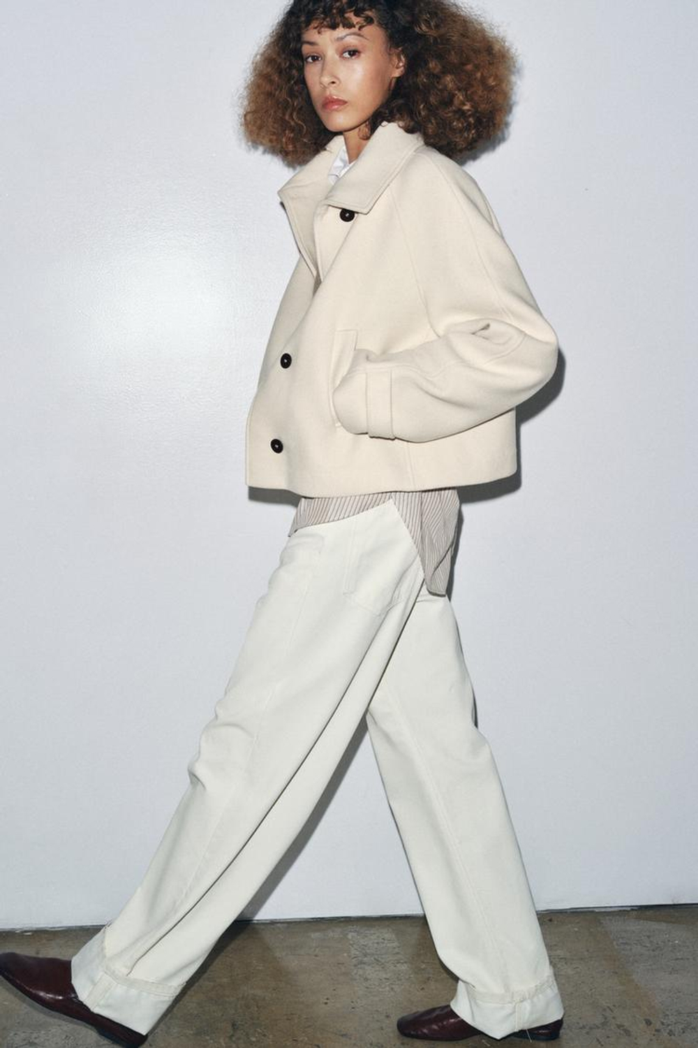 ZARA КОРОТКИЙ ТРЕНЧ С ШЕРСТЬЮ — ZW COLLECTION, ЭКРЮ