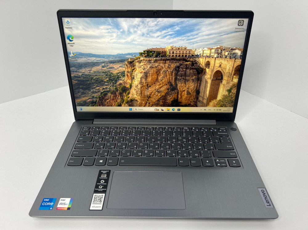 Ноутбук Lenovo IdeaPad 3 14ITL6 (82H7004URU) 14"/Intel Core i5 1135G7/RAM 8GB/SSD 512GB/Intel Iris Xe Graphics/1920*1080/IPS/Windows 11/Подсветка кл-ры: LED/Серый. Состояние: Уценка/ царапины на матрице