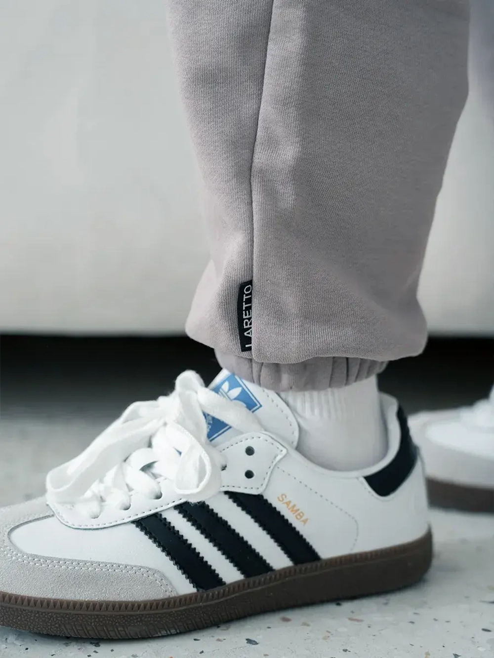 Спортивный костюм для девочки на весну серый оверсайз