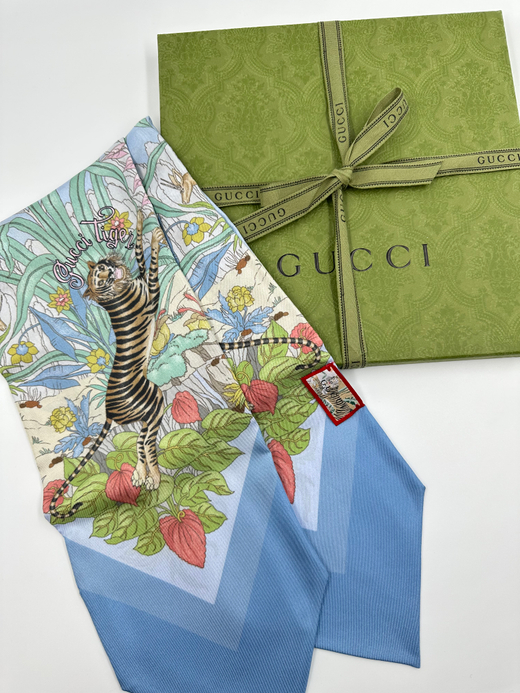 Шёлковый шарф Gucci