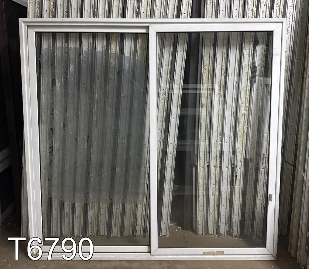 Окно Алюминиевое раздвижное Б/У 1700(в) x 1790(ш)