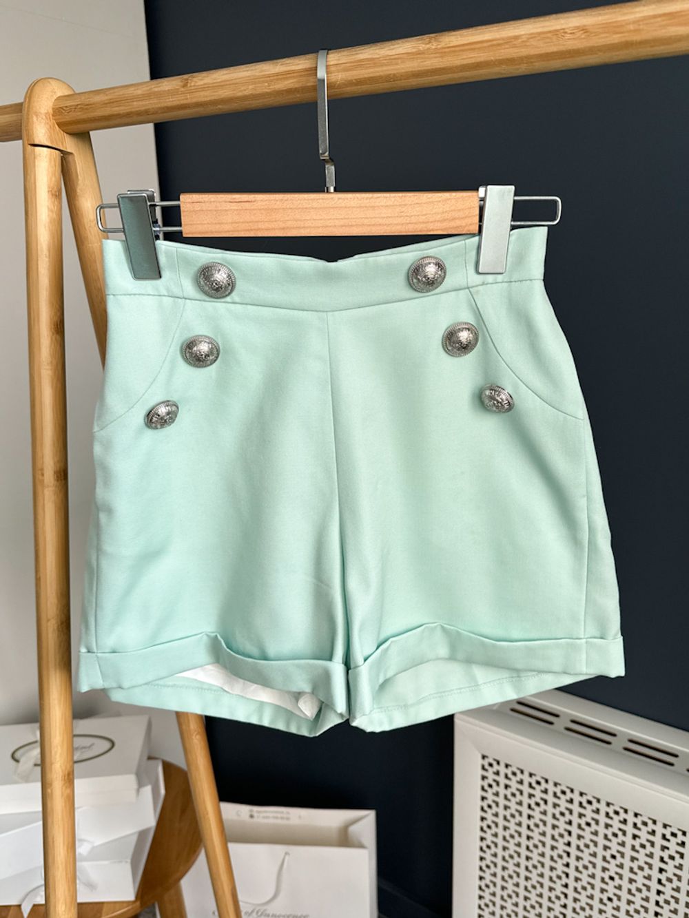 Новый шерстяной костюм Simonetta & Balman, 152