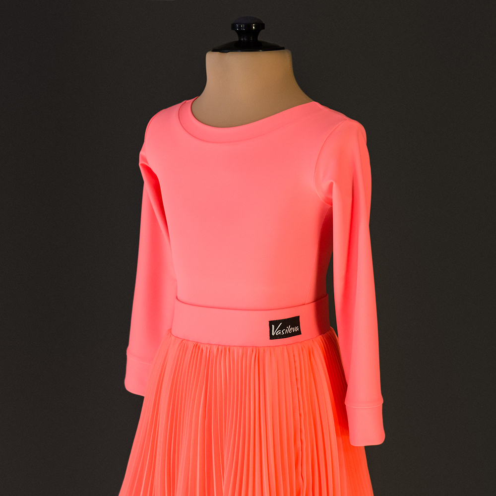 костюмы для танцев