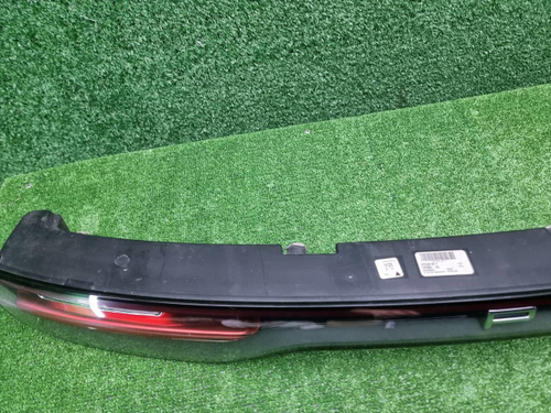 Фонарь крышки багажника Porsche Cayenne 3 (17-23)