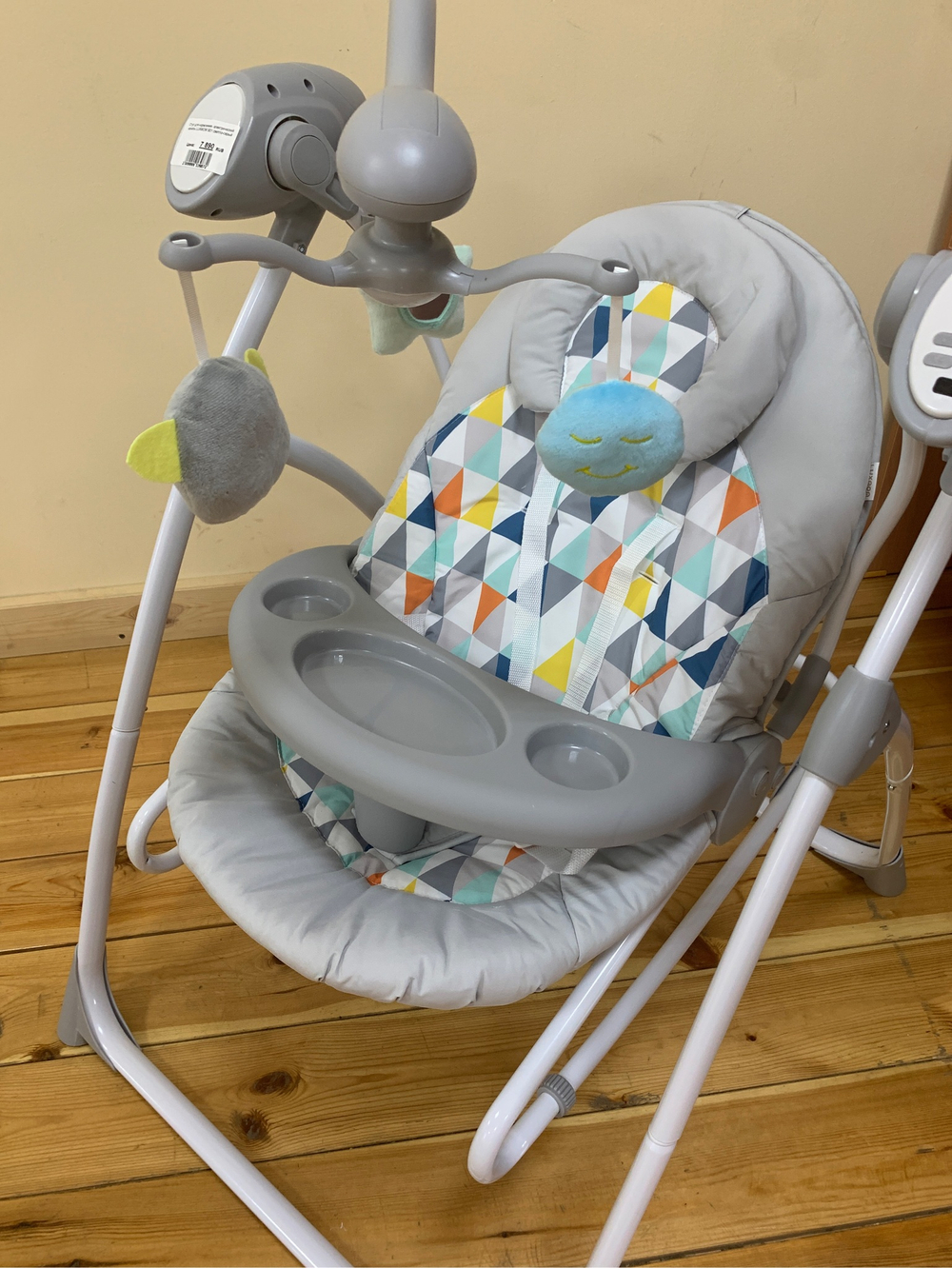 Стул для кормления -электрический качель LUXMOM 901 светло-серый