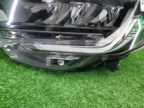 Фара левая Lada Vesta (2022-н.в.) LED
