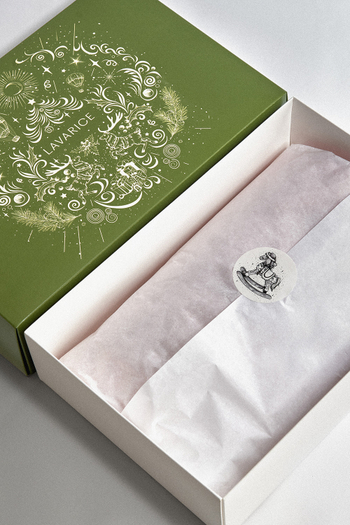 Подарочная коробка прямоугольная