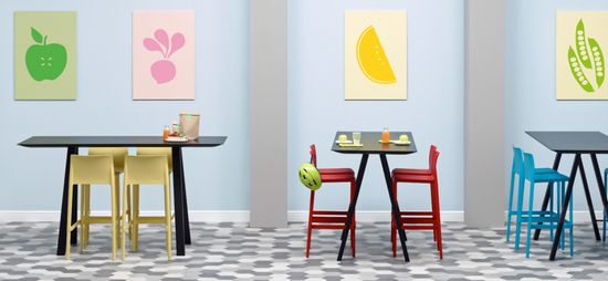 Стул пластиковый барный Volt