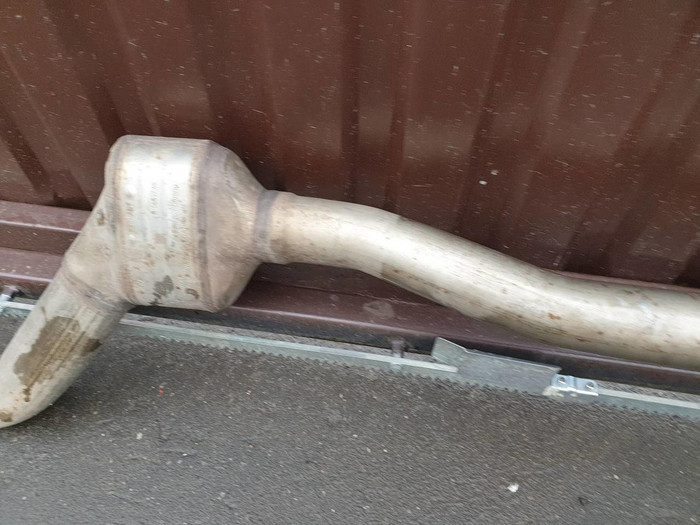 Катализатор с заслонкой BMW X5 G05 (2018-н.в.)