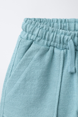 ZARA ОДНОТОННЫЕ ШОРТЫ ИЗ КРЕПА, ГОЛУБОЙ