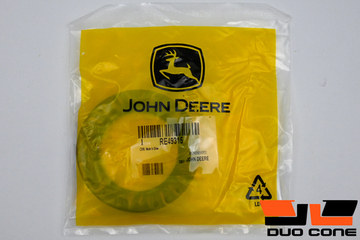 Армированная манжета (Сальник) RE49315 John Deere