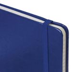 Блокнот в клетку с резинкой А5 (148x218 мм), 80 л., под кожу синий BRAUBERG "Metropolis Special", 111574