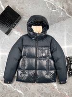 Пуховик Moncler