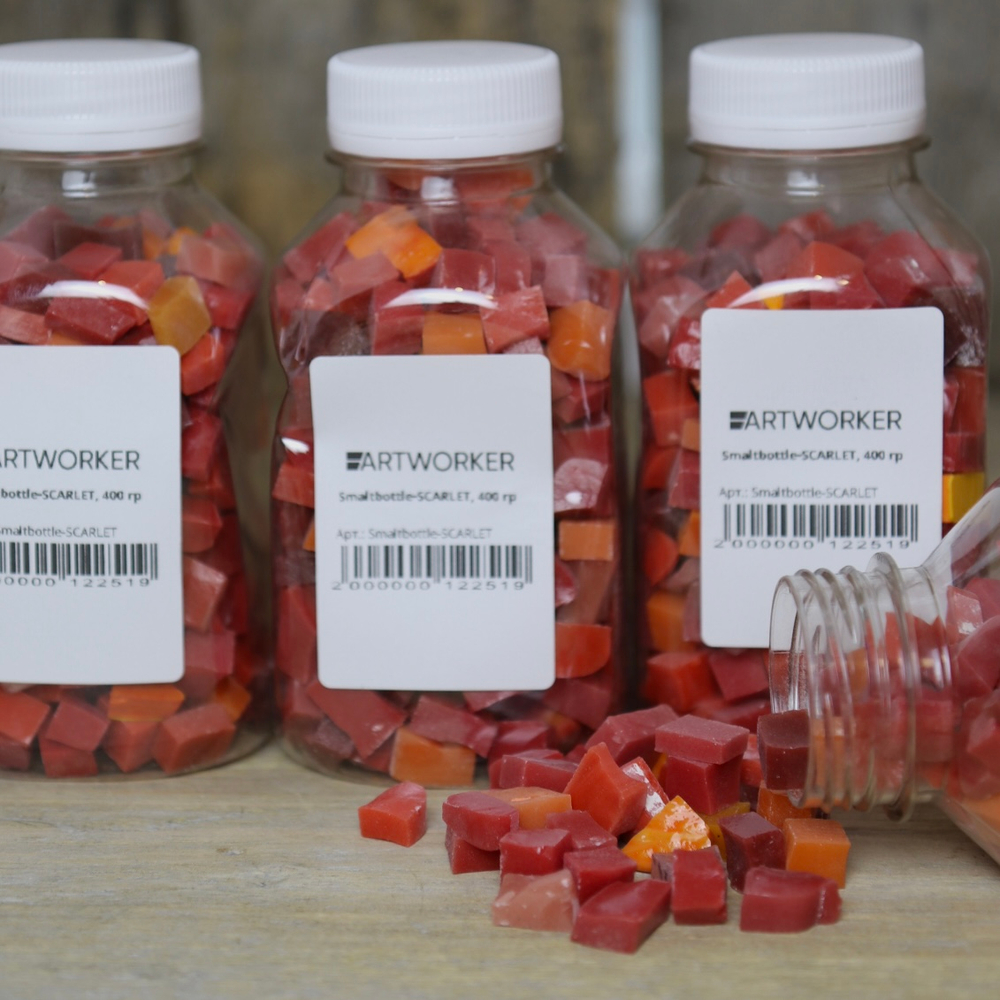 Смальта колотая красного цвета