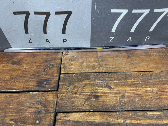 Молдинг заднего бампера левый Mercedes S (W221) 09-13 Б/У Оригинал A2218850321