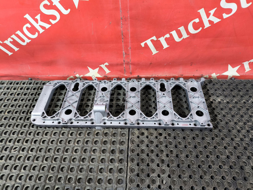 Плита двигателя 2017г.