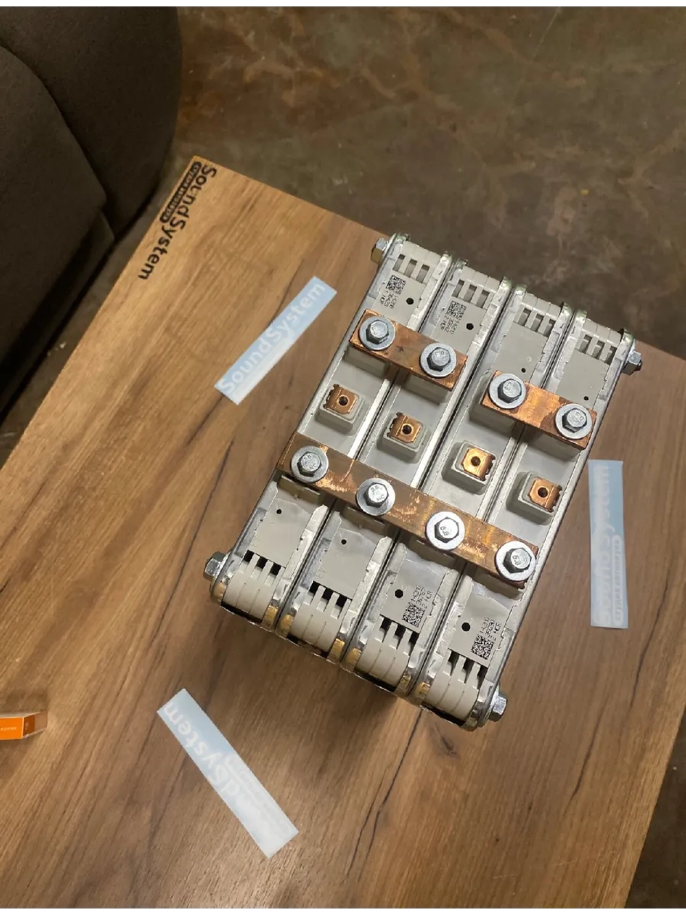 Элемент Nissan Leaf, 2 секции, литий-манганат, остаточная емкость 90 Ач