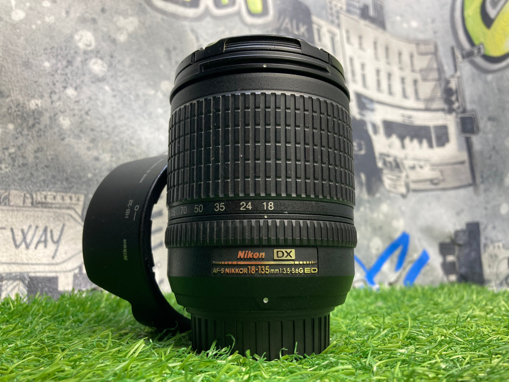 Nikon DX AF-S Nikkor 18-135mm Покупка/Продажа