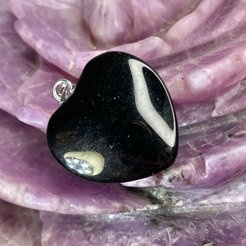 54023  Обсидиан Кулон сердце 20мм