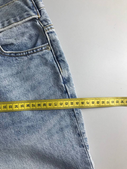 Джинсы Amour актуально цвета, маркировка М, визуально 46 размер