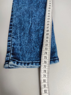 Джинсы H&M повседневные 42 размер