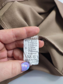 Платье однотонное 40 размер