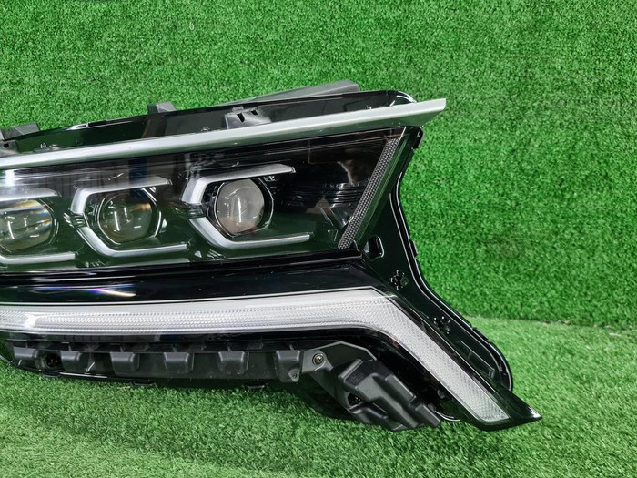 Фара правая Kia Sorento 4 (2020-2023) LED