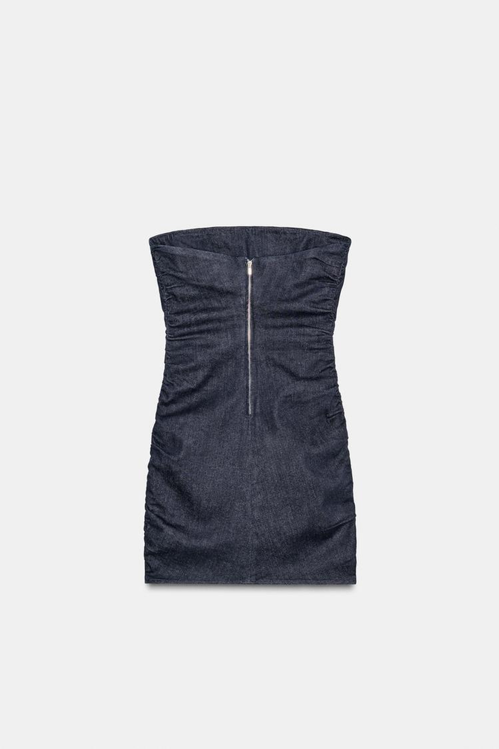 ZARA ДЖИНСОВОЕ ПЛАТЬЕ TRF С ОТКРЫТЫМИ ПЛЕЧАМИ И ДРАПИРОВКОЙ, ТЕМНЫЙ ИНДИГО