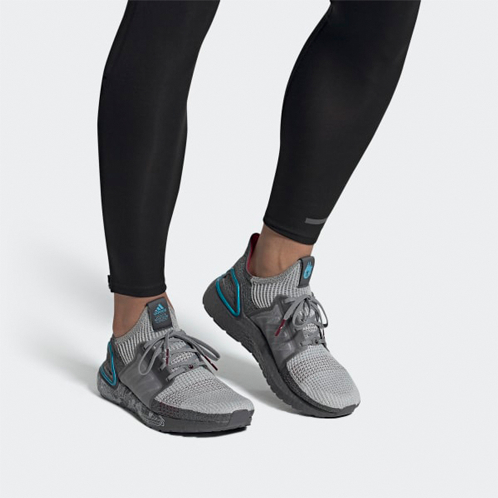 Кроссовки Adidas Ultraboost 19