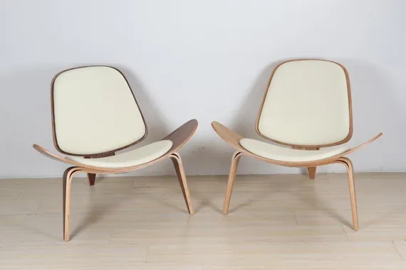 Кресло Shell, светлое дерево с белым сиденьем