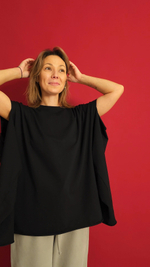 Лонгслив с рваными рукавами