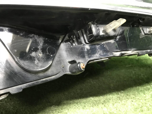 Фара правая Toyota Camry xv70 (2020-н.в.) LED