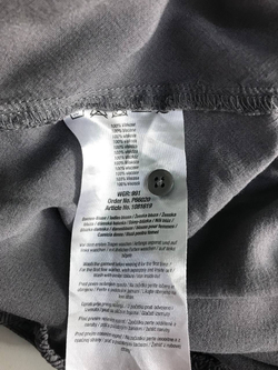 Блузка Janina комфортная и практичная, маркировка 38, визуально на 44 размер